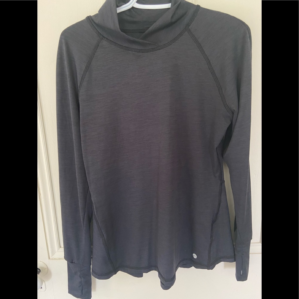 Black top size Medium
